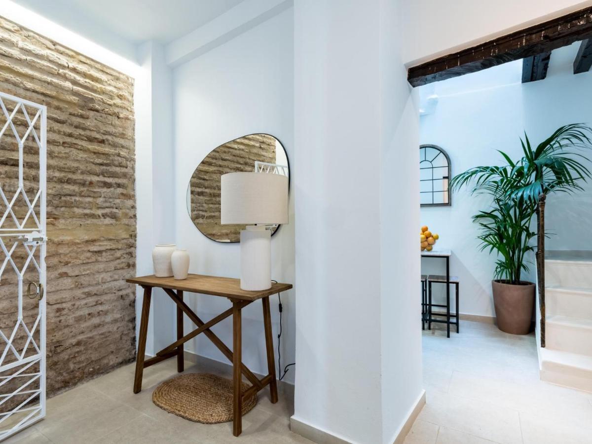 Unique Homes La Juderia Parking & Jacuzzi Sevilla Buitenkant foto
